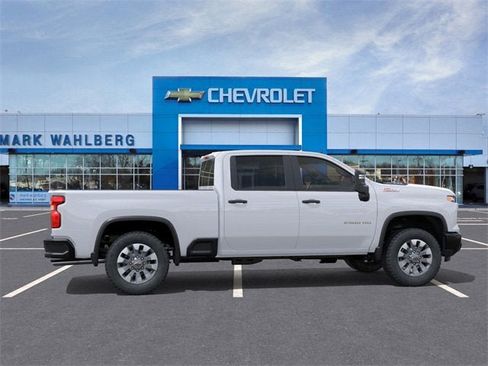 New 2026 Chevrolet Silverado 2500 Custom w/ Custom Value Package image 5