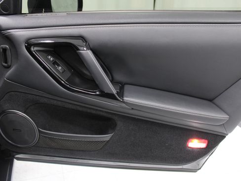 Used 2016 Nissan GT-R Premium AWD/4WD image 19
