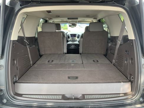 Used 2015 GMC Yukon Denali w/ Premium Package AWD/4WD image 30