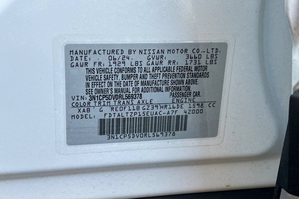 Used 2024 Nissan Kicks SR FWD image 32