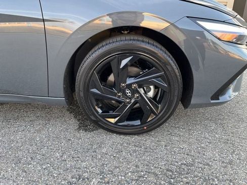 New 2026 Hyundai Elantra SEL Sport Premium image 39