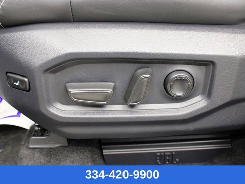 Used 2025 Toyota Sequoia Capstone image 20