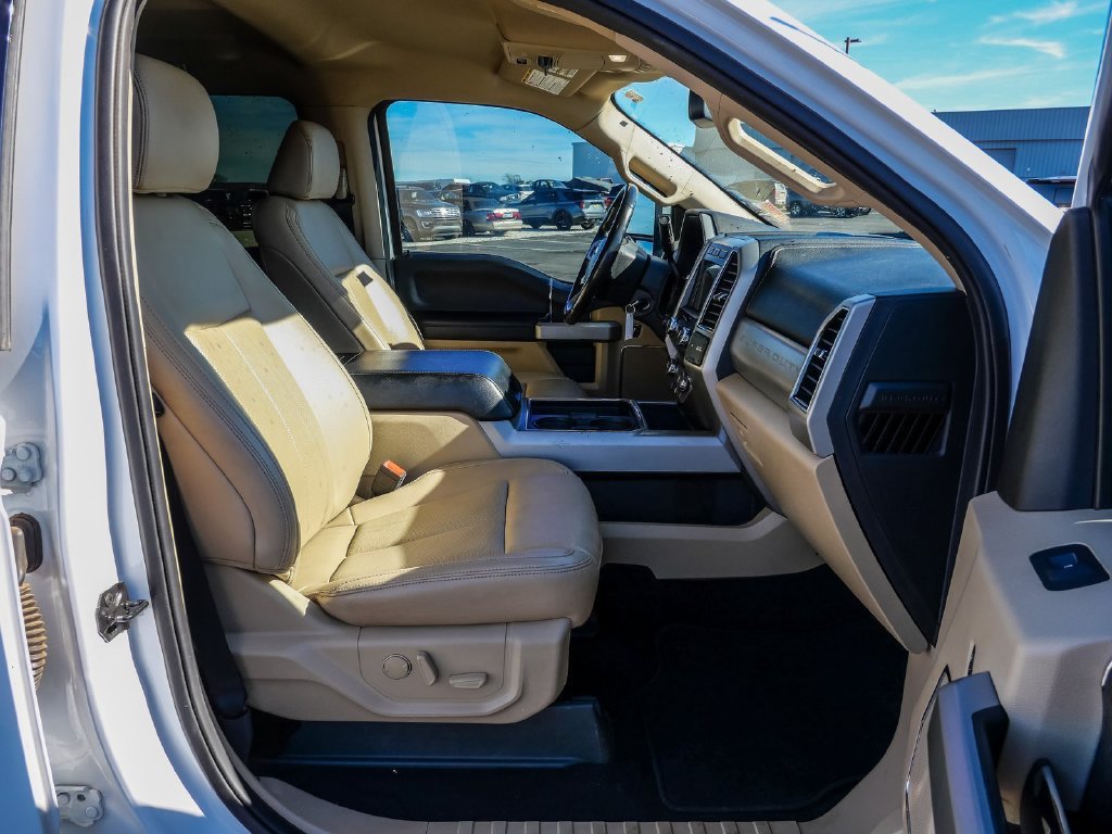 Used 2021 Ford F250 Lariat w/ Lariat Value Package AWD/4WD image 13