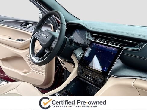 Used 2024 Jeep Grand Cherokee L Limited w/ Trailer Tow Package image 5