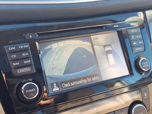 Used 2016 Nissan Rogue SL w/ SL Premium Package image 11