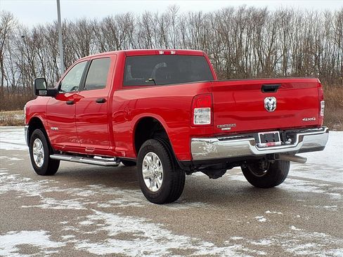 Used 2024 RAM 2500 Big Horn w/ Bed Utility Group image 29