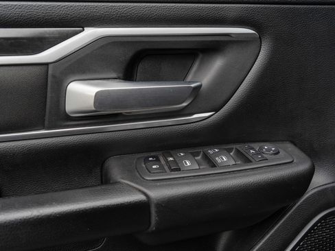 Used 2023 RAM 1500 Big Horn AWD/4WD image 14