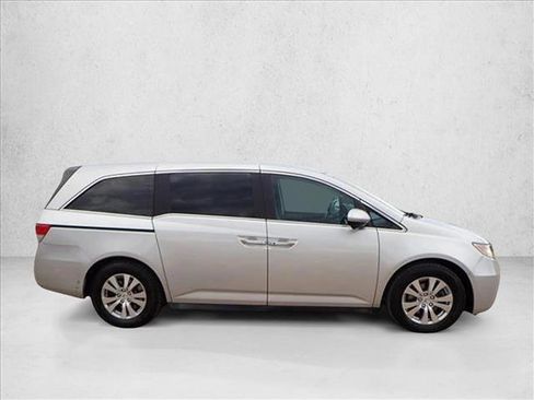 Used 2015 Honda Odyssey EX image 5