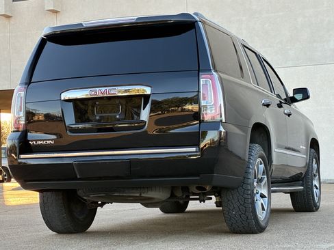 Used 2016 GMC Yukon Denali RWD image 26