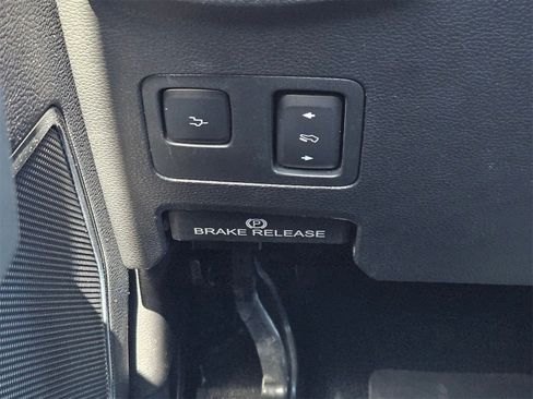 Certified 2020 Ford F250 Lariat w/ Lariat Ultimate Package image 15