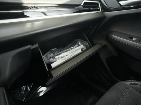 Used 2024 Mitsubishi Outlander SE image 60