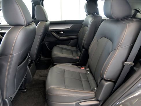 Certified 2024 MAZDA CX-90 Plug-In Hybrid w/ Premium Pkg image 28