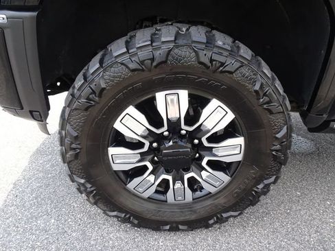 Used 2025 GMC Sierra 2500 Denali w/ Denali Reserve Package AWD/4WD image 43