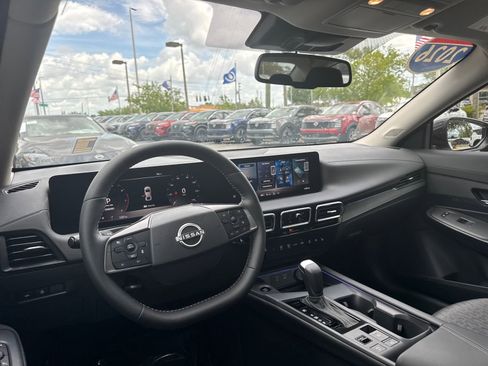 Certified 2026 Nissan Sentra SV w/ SV Convenience Package FWD image 10