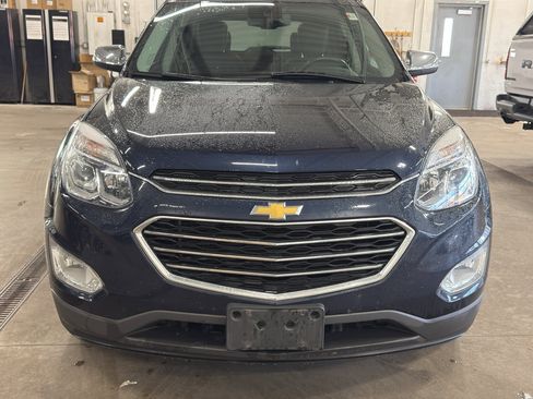 Used 2017 Chevrolet Equinox Premier w/ Enhanced Convenience Package AWD/4WD image 2