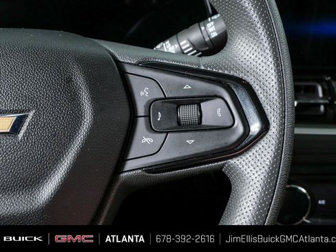Used 2025 Chevrolet TrailBlazer LT AWD/4WD image 11