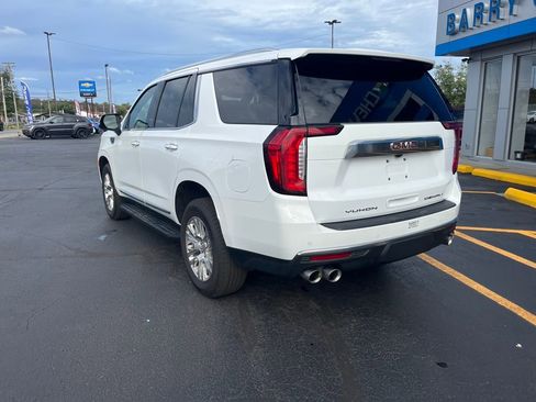 Used 2023 GMC Yukon Denali image 3