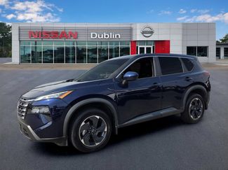 Used 2024 Nissan Rogue SV FWD video 1