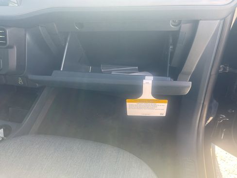 New 2025 Ford Maverick XLT w/ Black Appearance Package image 28