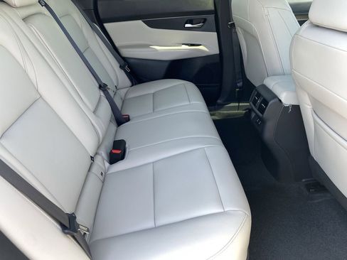 New 2026 Nissan Murano SV AWD/4WD image 13