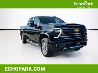 Used 2025 Chevrolet Silverado 2500 LT w/ Z71 Chrome Sport Edition video 1