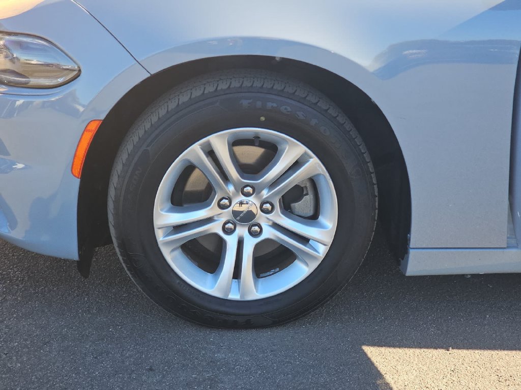 Used 2021 Dodge Charger SXT w/ Leather Interior Group RWD image 34