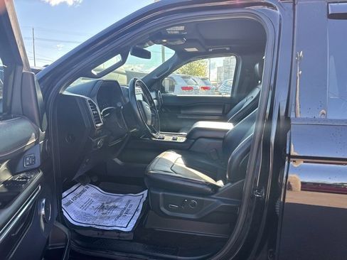 Used 2020 Ford Expedition Max Limited w/ Equipment Group 303A image 10