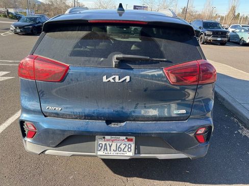 Used 2022 Kia Niro EX image 5