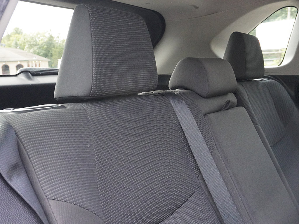 Used 2020 Toyota RAV4 LE FWD image 28