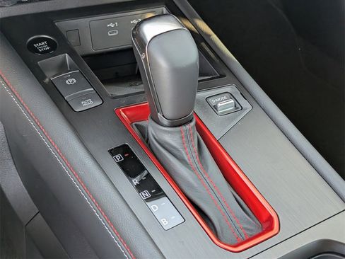 New 2026 Nissan Kicks SR image 17