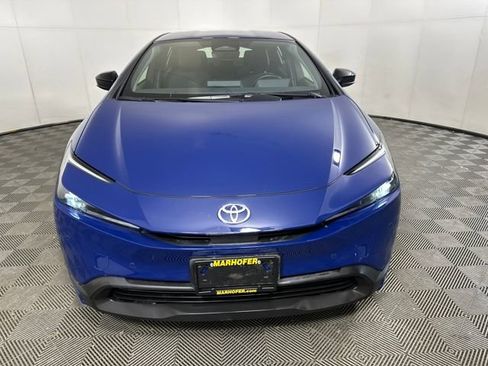 Used 2025 Toyota Prius LE image 8