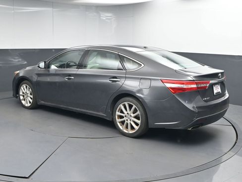 Used 2013 Toyota Avalon XLE Touring FWD image 5