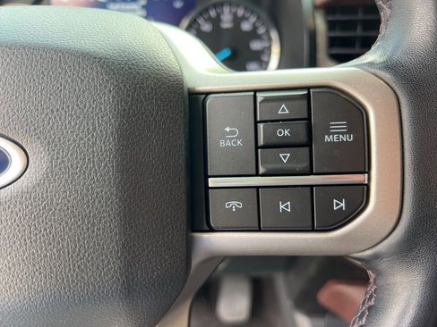 Used 2022 Ford Expedition Limited image 14