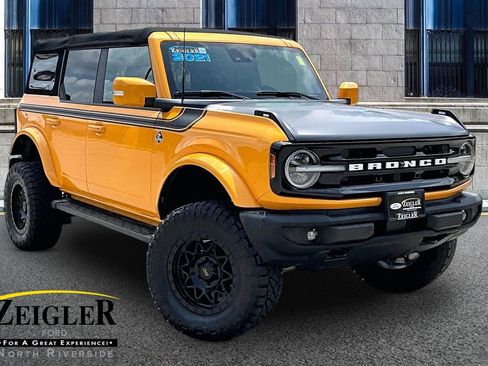 Certified 2021 Ford Bronco Outer Banks AWD/4WD image 1
