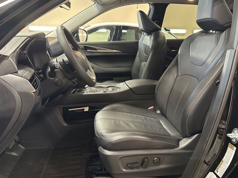 Used 2024 INFINITI QX60 Luxe image 13
