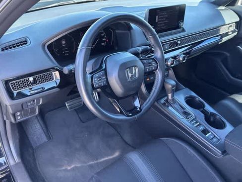 Used 2024 Honda Civic Sport image 2