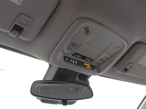 Used 2023 Chevrolet Malibu LT FWD image 21