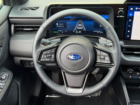 Used 2026 Subaru Outback Touring AWD/4WD image 21
