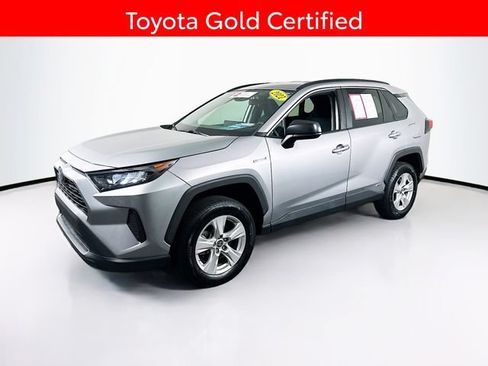 Certified 2021 Toyota RAV4 LE AWD/4WD image 5
