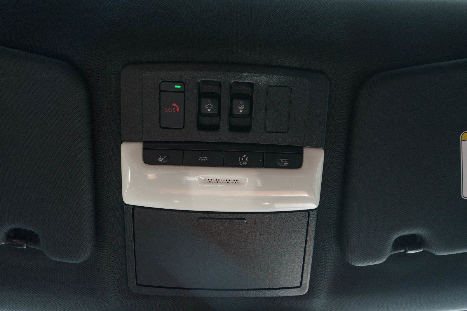 Used 2022 Mitsubishi Outlander SEL AWD/4WD image 28