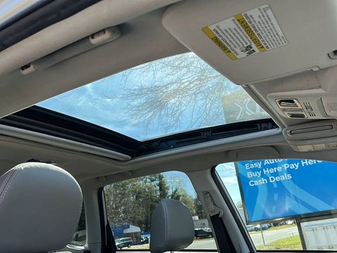 Used 2015 Subaru Forester 2.5i Limited image 26