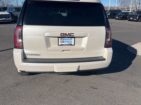 Used 2015 GMC Yukon SLT image 4