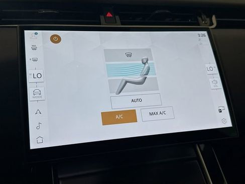 New 2026 Land Rover Range Rover Evoque S image 18