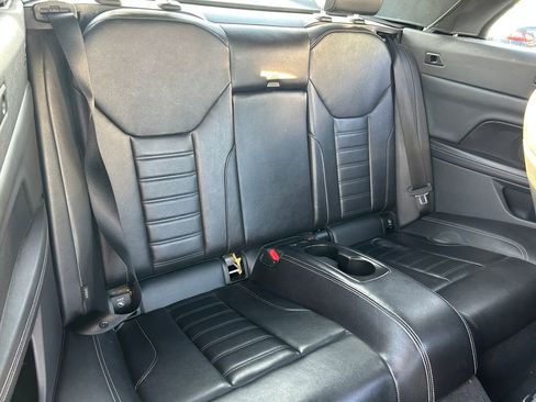 Used 2022 BMW M440i Convertible w/ Premium Package image 37