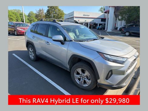 Used 2023 Toyota RAV4 LE AWD/4WD image 1