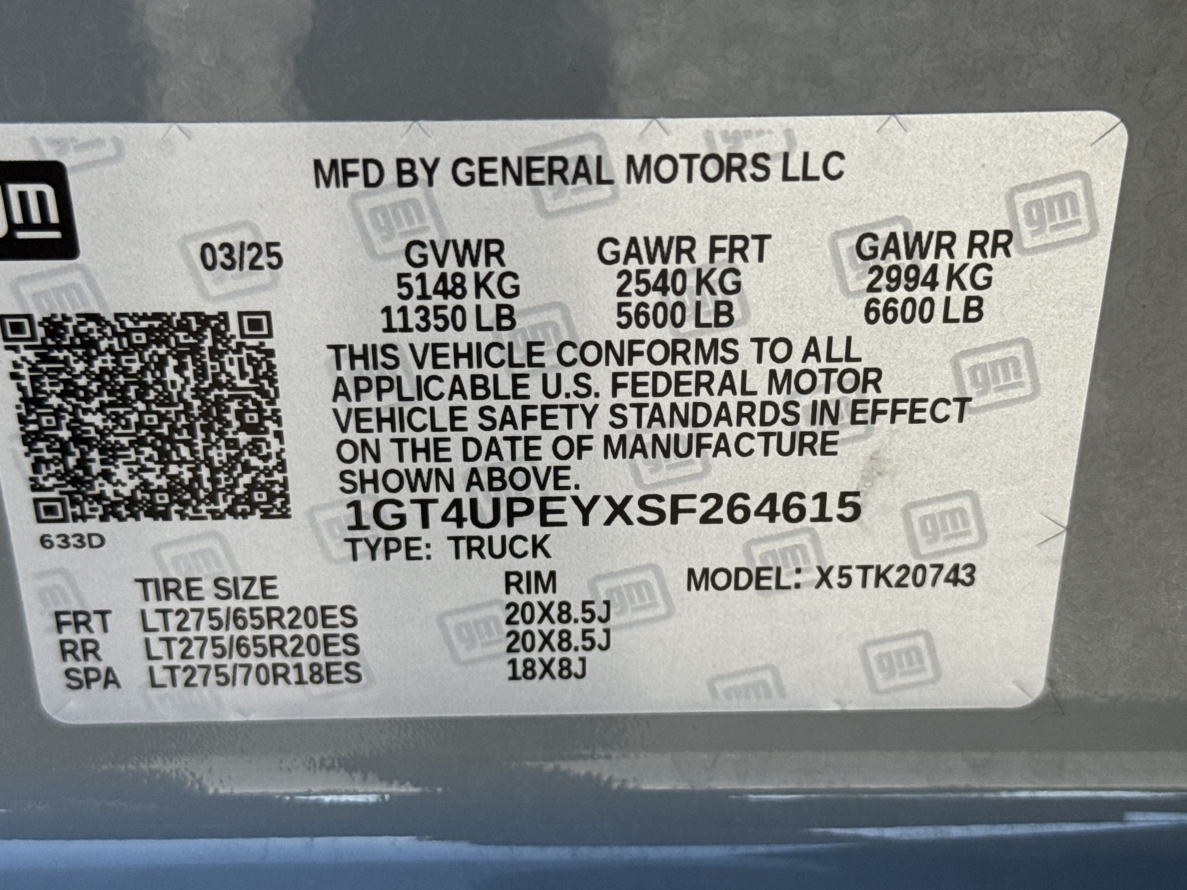 Used 2025 GMC Sierra 2500 AT4 w/ AT4 Premium Plus Package AWD/4WD image 36