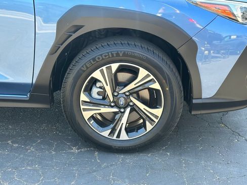 Used 2024 Subaru Crosstrek 2.0i Premium w/ Crosstrek Mirror Package AWD/4WD image 14