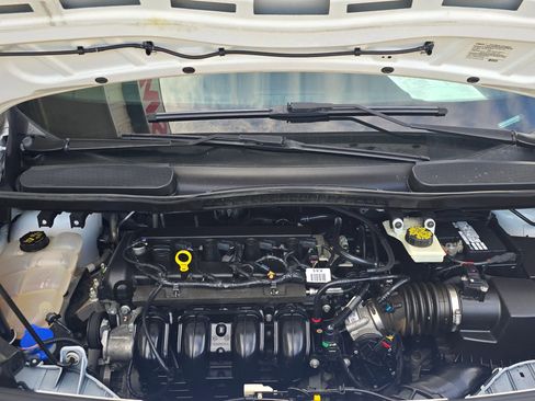 Used 2018 Ford Transit Connect XL image 33