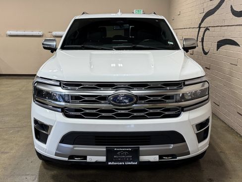 Used 2022 Ford Expedition Platinum AWD/4WD image 8