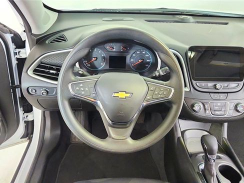 Used 2024 Chevrolet Malibu LS w/ Driver Confidence Package image 28